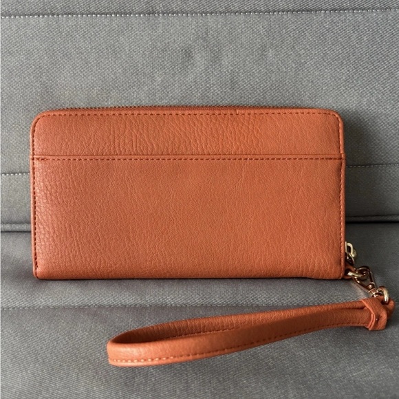 LC Lauren Conrad Coral Wallet with Cream Interior - Picture 6 of 11